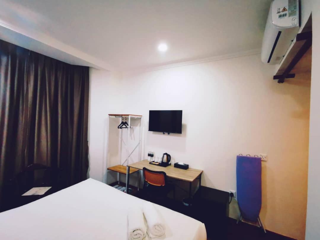 Regalodge Hotel & Spa Ипох Екстериор снимка