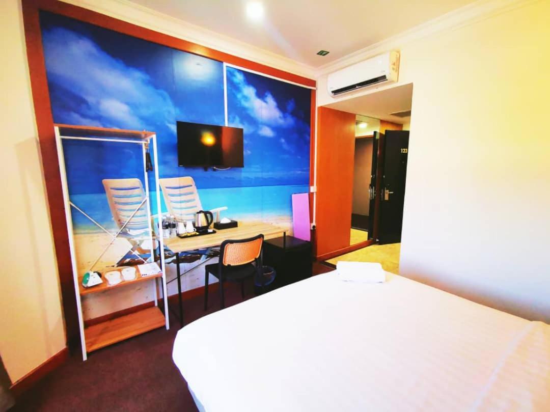 Regalodge Hotel & Spa Ипох Екстериор снимка