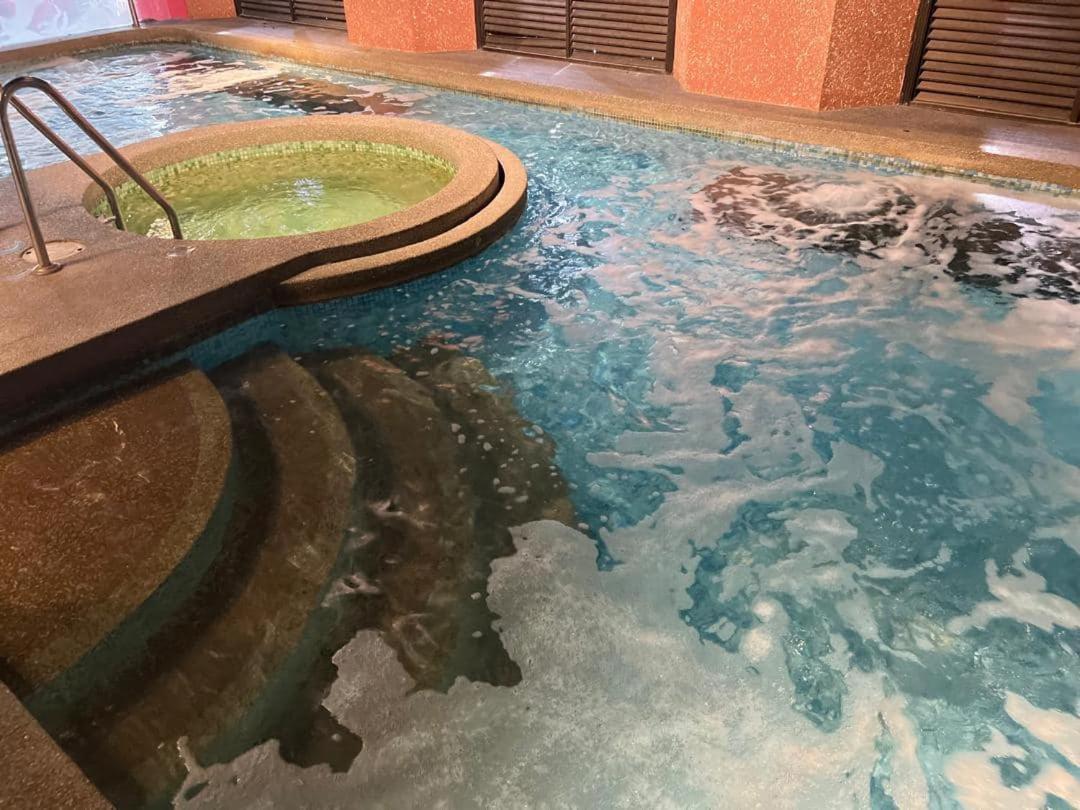 Regalodge Hotel & Spa Ипох Екстериор снимка